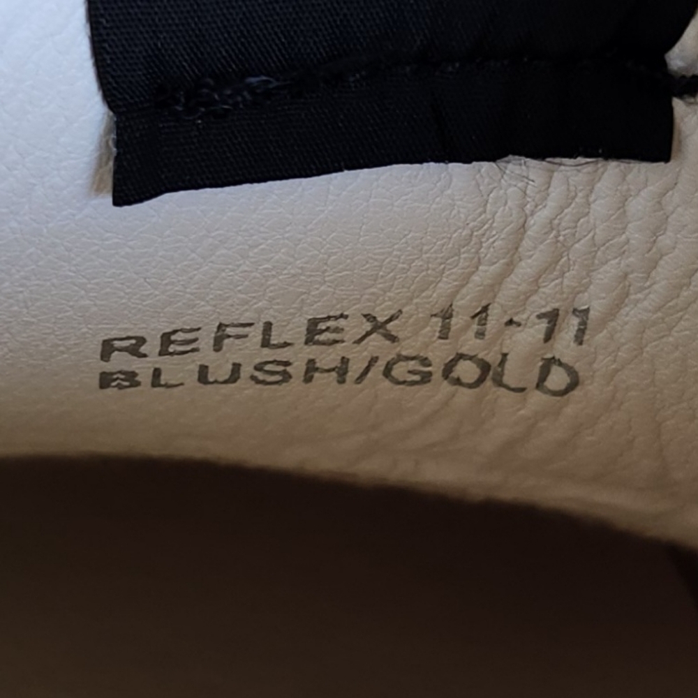 Vintage Havana "Reflex 11" Low Leather Sneakers Gold/Blush | Women's Size 11 - Picture 10 of 13